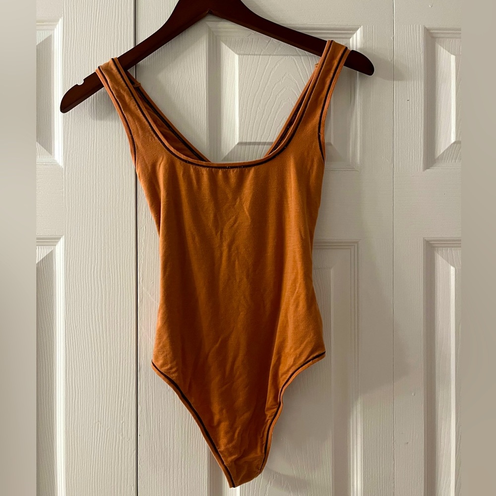 Vintage Fit Bodysuit - Parade